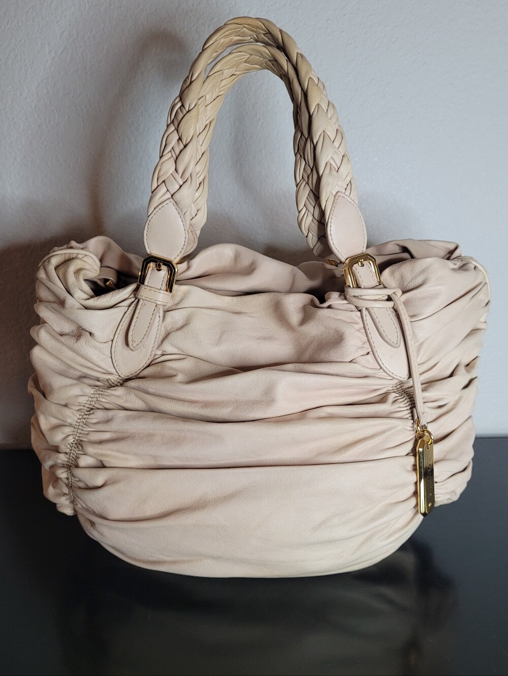 Bally   Lambskin Vintage  Shoulder  Bag
